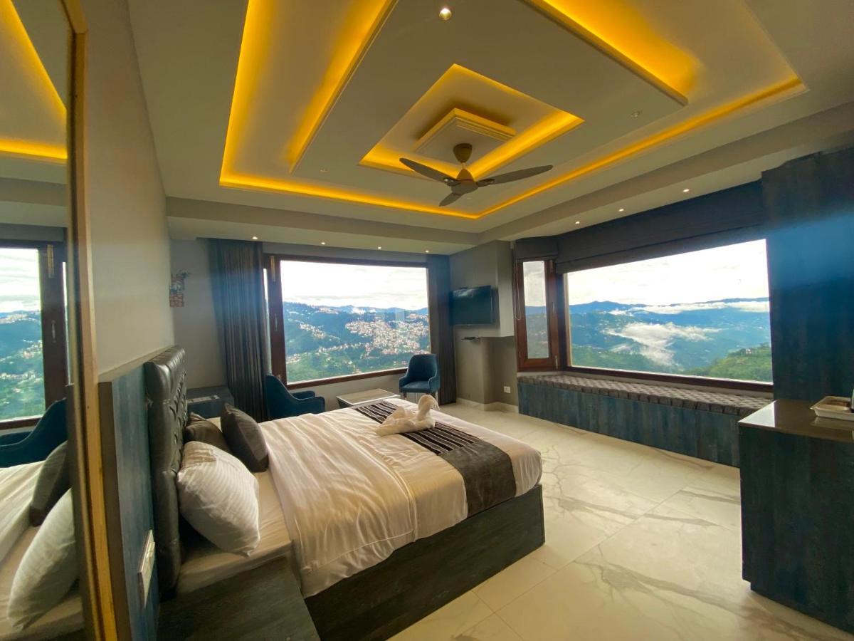The Westberry 50Mtrs Offroading And 50 Mtrs Nature Path Bed and Breakfast Shimla Buitenkant foto