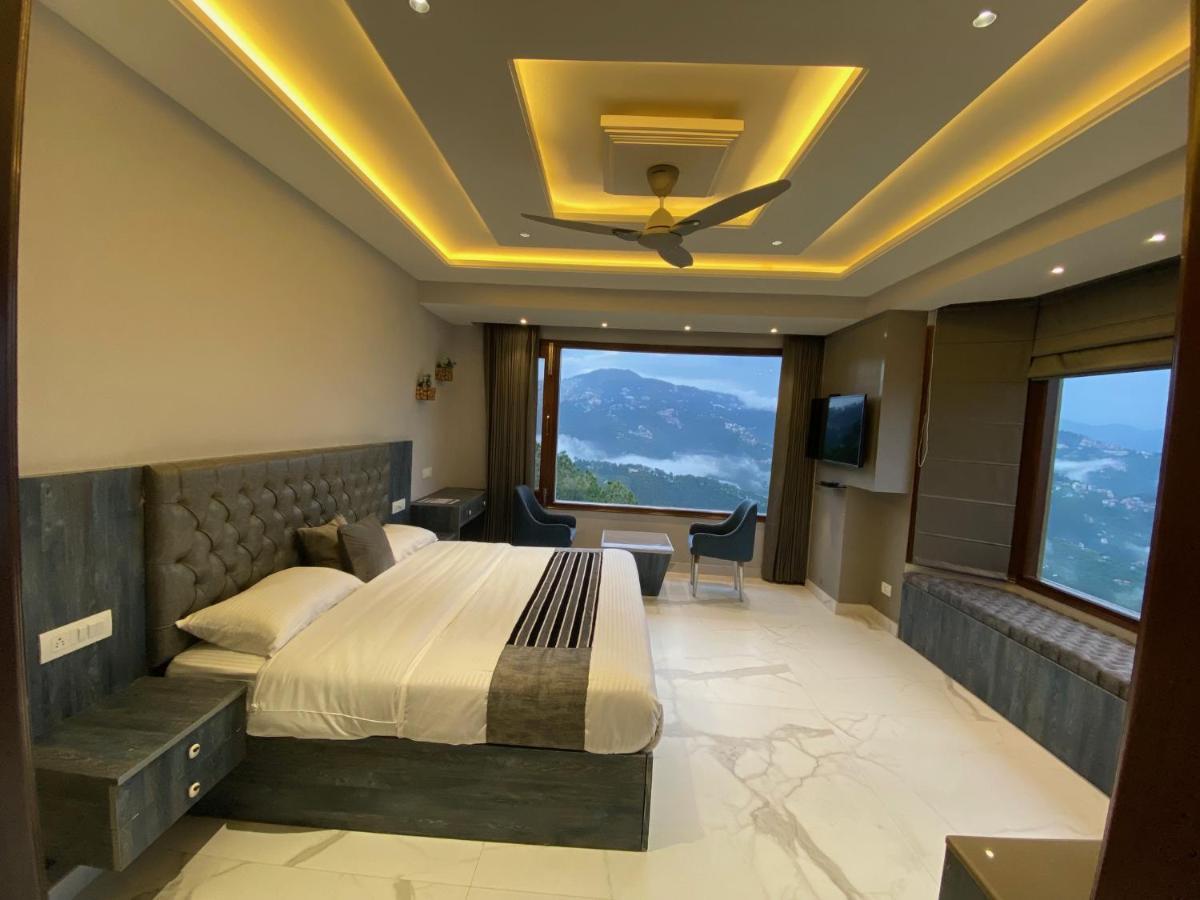 The Westberry 50Mtrs Offroading And 50 Mtrs Nature Path Bed and Breakfast Shimla Buitenkant foto
