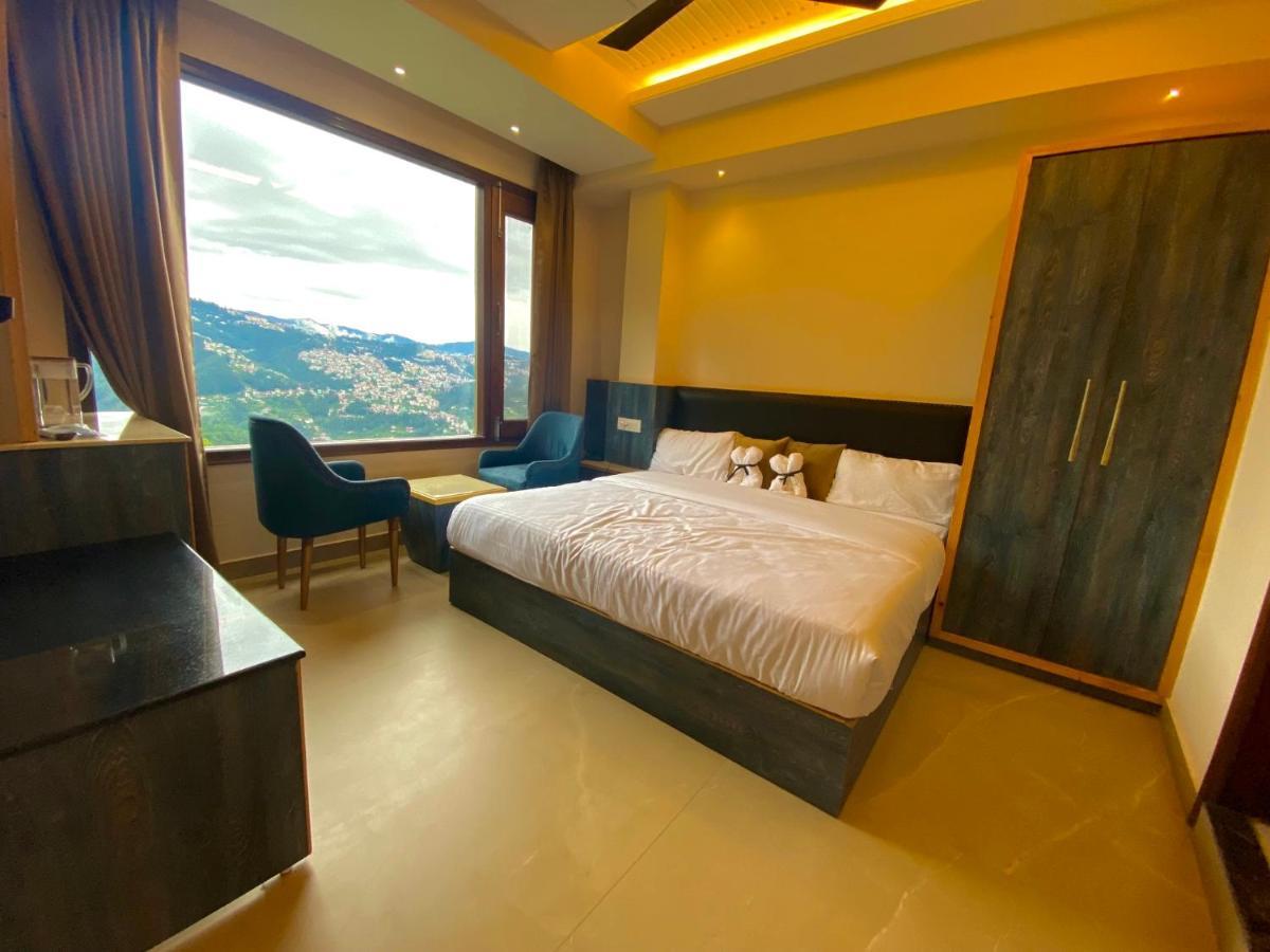 The Westberry 50Mtrs Offroading And 50 Mtrs Nature Path Bed and Breakfast Shimla Buitenkant foto