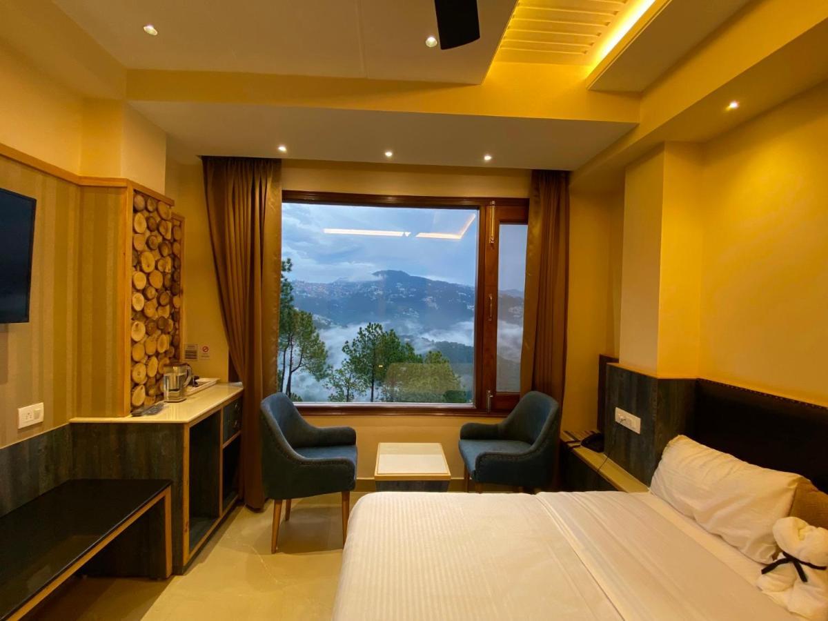 The Westberry 50Mtrs Offroading And 50 Mtrs Nature Path Bed and Breakfast Shimla Buitenkant foto