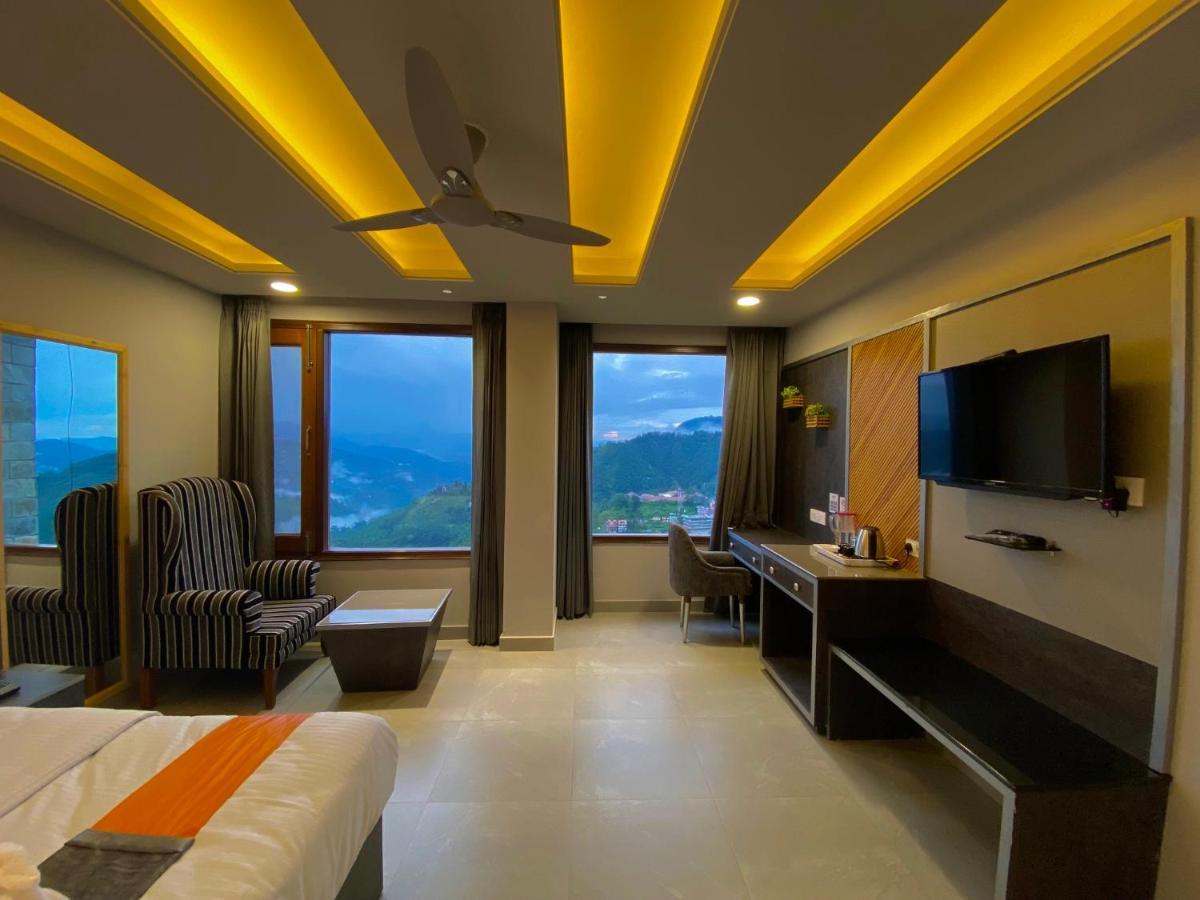 The Westberry 50Mtrs Offroading And 50 Mtrs Nature Path Bed and Breakfast Shimla Buitenkant foto